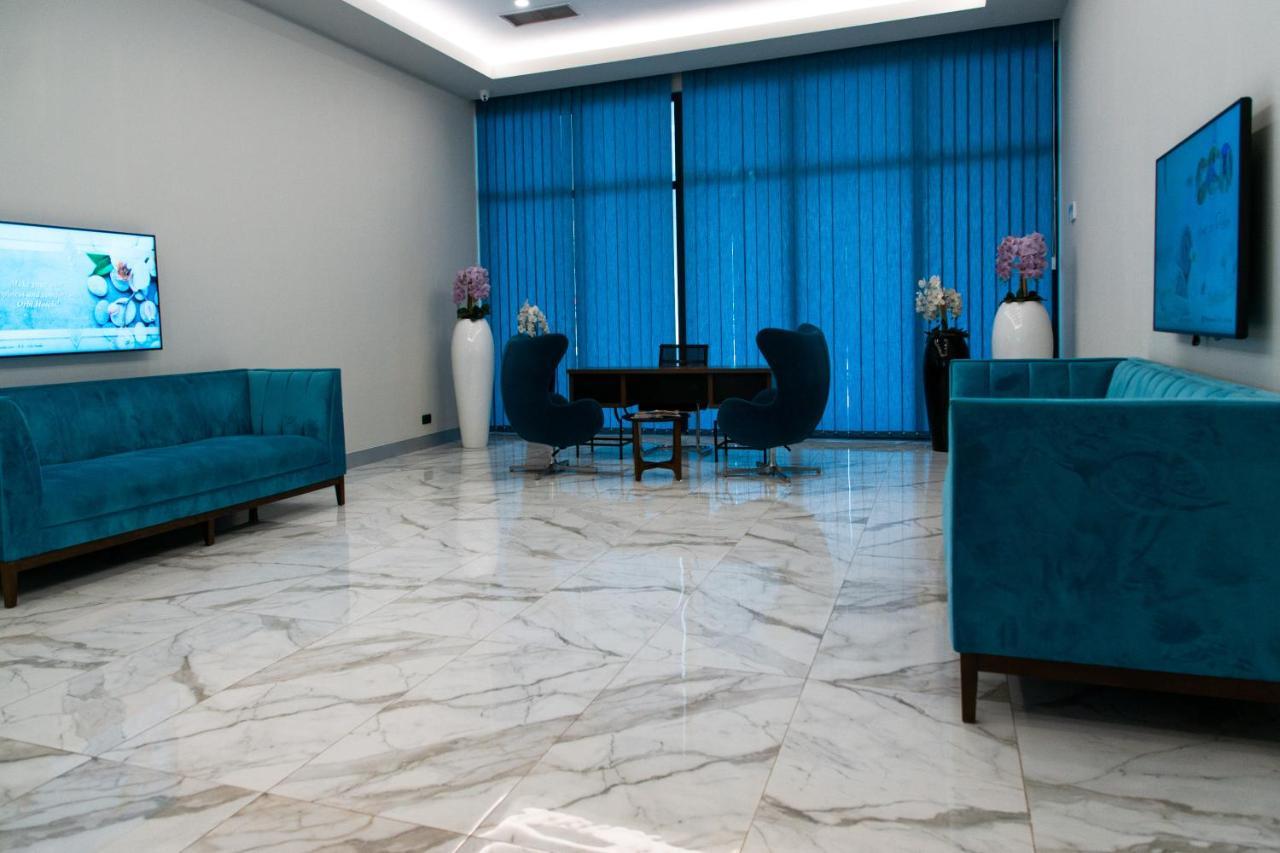 Orbi City - Aparthotel Near The Beach Батуми Екстериор снимка